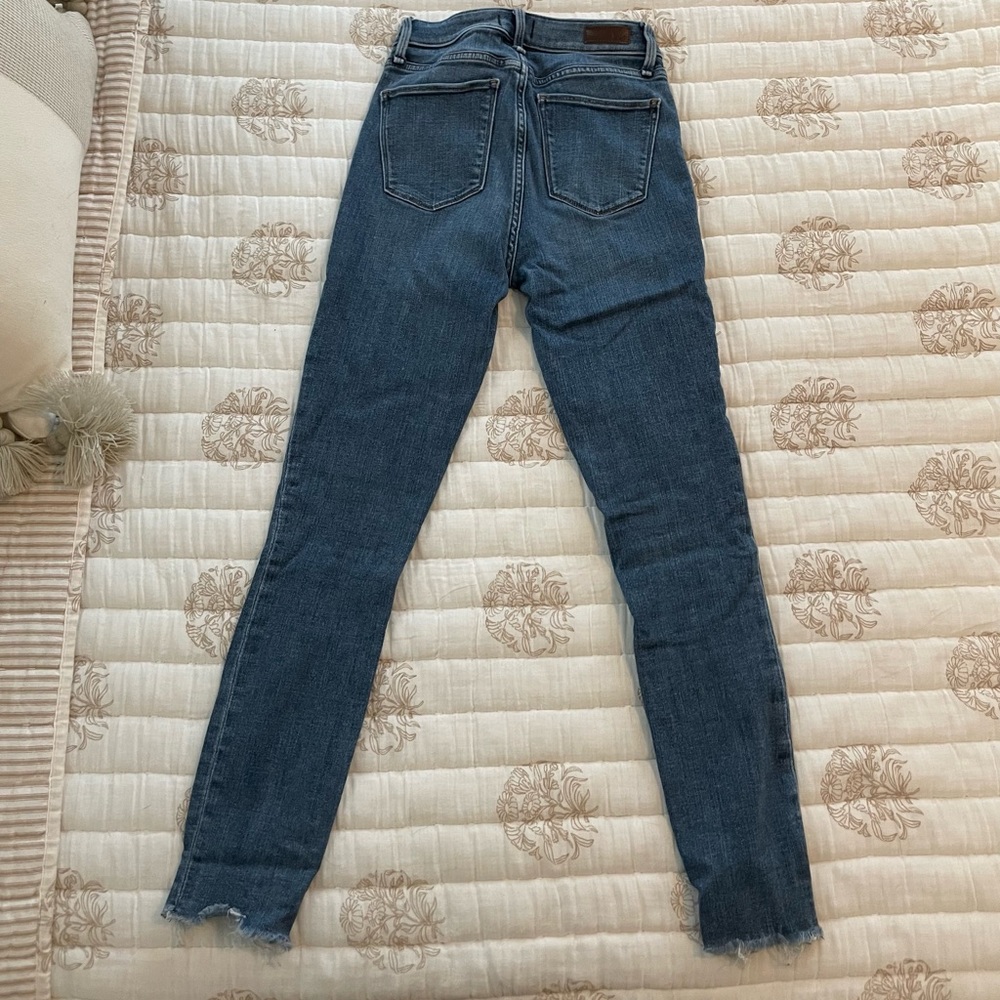A&F Simone High Rise Jeans - Picture 7 of 7